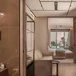 Amathus Residences 5*