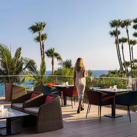 Amathus Residences 4*