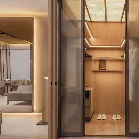 Aparthotel Amathus Residences 5*