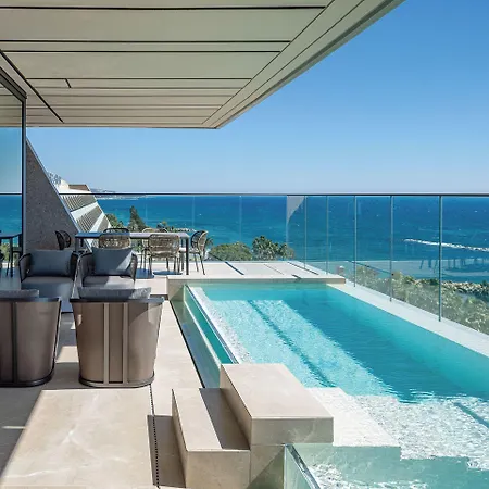 Aparthotel Amathus Residences