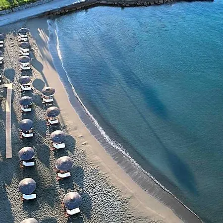 Апарт-отель Amathus Residences 5*