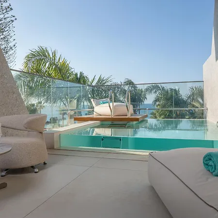 Amathus Residences Appart hôtel 5*