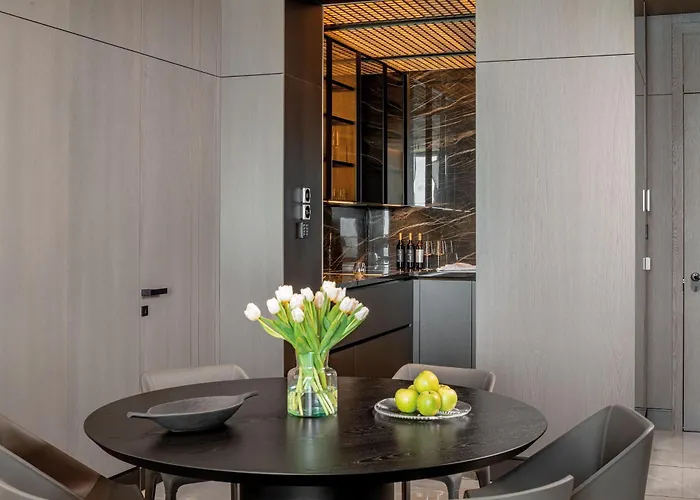 Aparthotel Amathus Residences