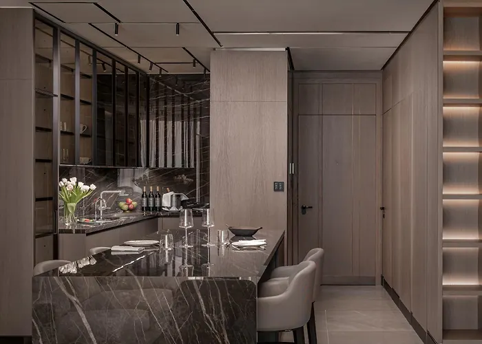 Aparthotel Amathus Residences 5*